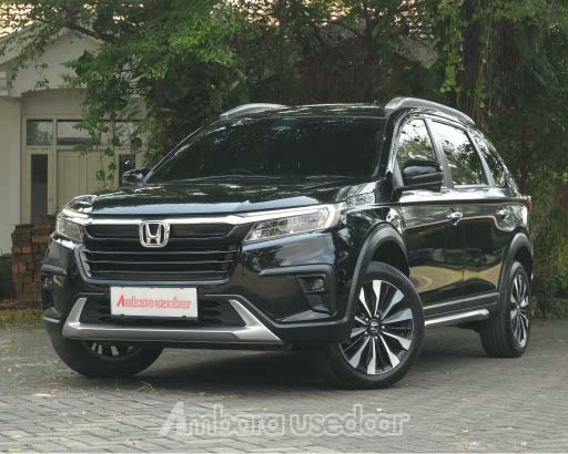 BR V PRESTIGE SENSING BEKAS