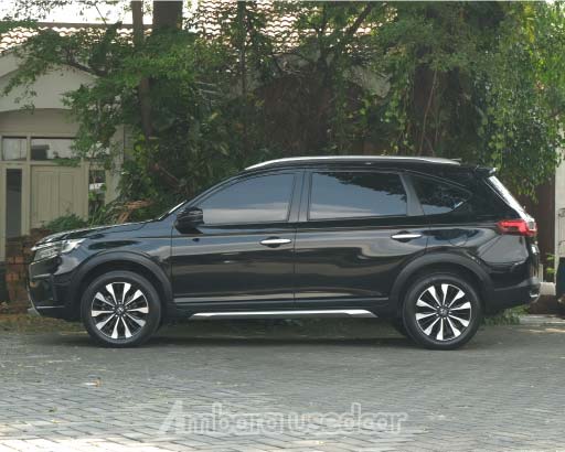 BR V PRESTIGE SENSING BEKAS
