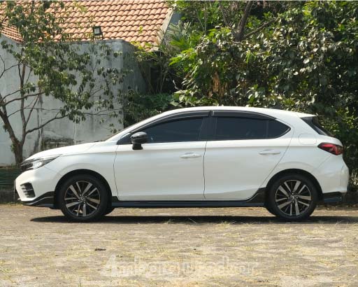 HONDA CITY HATCHBACK RS PUTIH