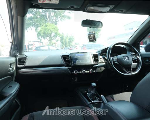 HONDA CITY HATCHBACK RS PUTIH