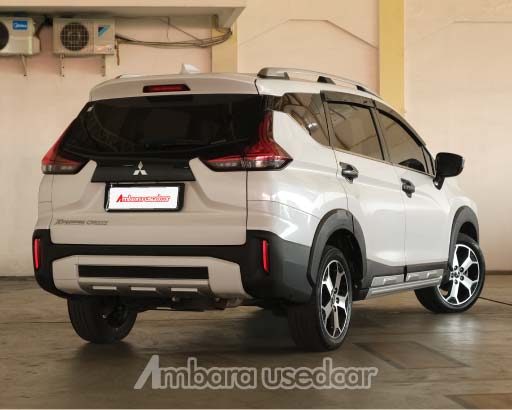 xpander cross 2021