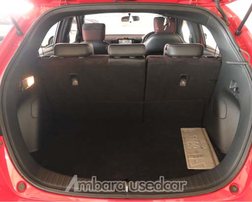 city hatchback bekas