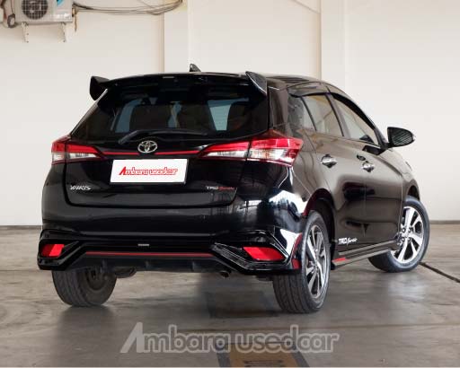 YARIS TRD 2019 HITAM